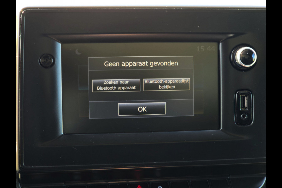 Renault Master T35 2.3 dCi Lowliner - 145 Pk - Euro 6 - Airco - Cruise Control