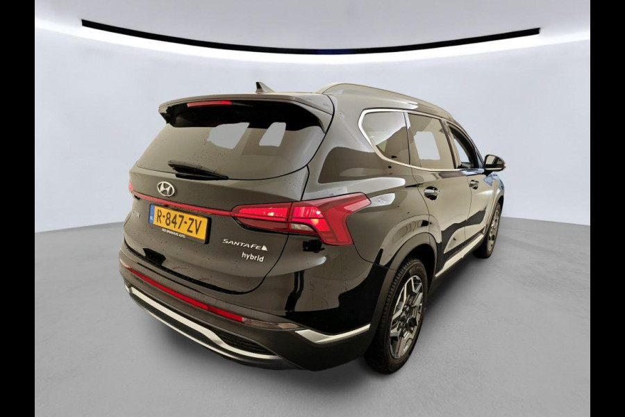 Hyundai Santa Fe 1.6 T-GDI HEV Comfort Smart Sky 7p. NL-AUTO | PANODAK | LEDER