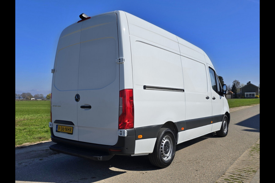 Mercedes-Benz Sprinter 315 1.9 CDI L2 H2 RWD 150 Pk - Euro 6 - Airco - Cruise Control - ParkeerCamera