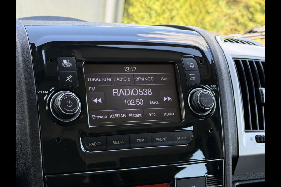 Peugeot Boxer 2.2 BlueHDI 141 PK / EURO 6 / L1H1 / 9 PERSOONS / AIRCO / CRUISE / PERSONENBUS / BLUETOOTH