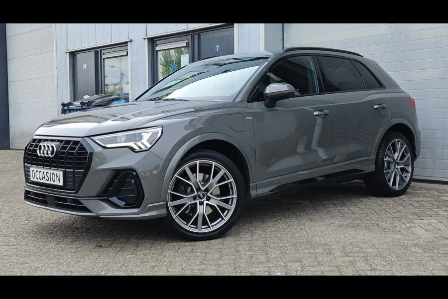 Audi Q3 45 TFSI e 3x S-Line Keyless Camera Matrix Virtual