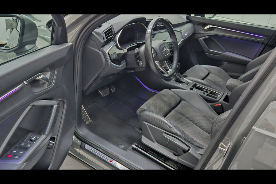 Audi Q3 45 TFSI e 3x S-Line Keyless Camera Matrix Virtual