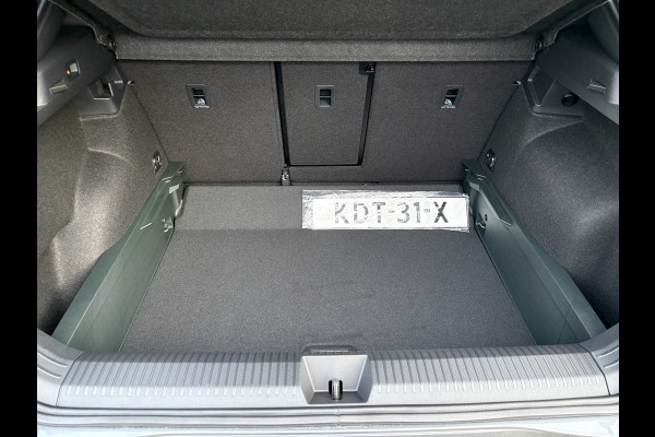 Volkswagen T-Roc 1.5 eTsi R-Line First Edition | Trekhaak wegkl. | 360 Camera | Panodak | Harman/Kardon | Prijs Rijklaar!!