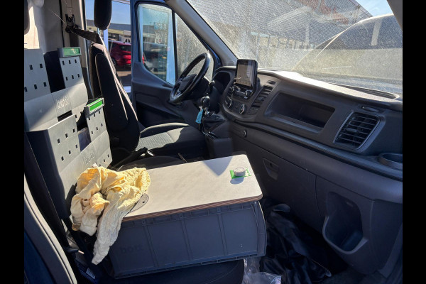 Ford Transit 330 2.0 TDCI L3H2 Trend | 3 Zitplaatsen | Trekhaak | Parkeer Camera | LET OP MOTOR STUK