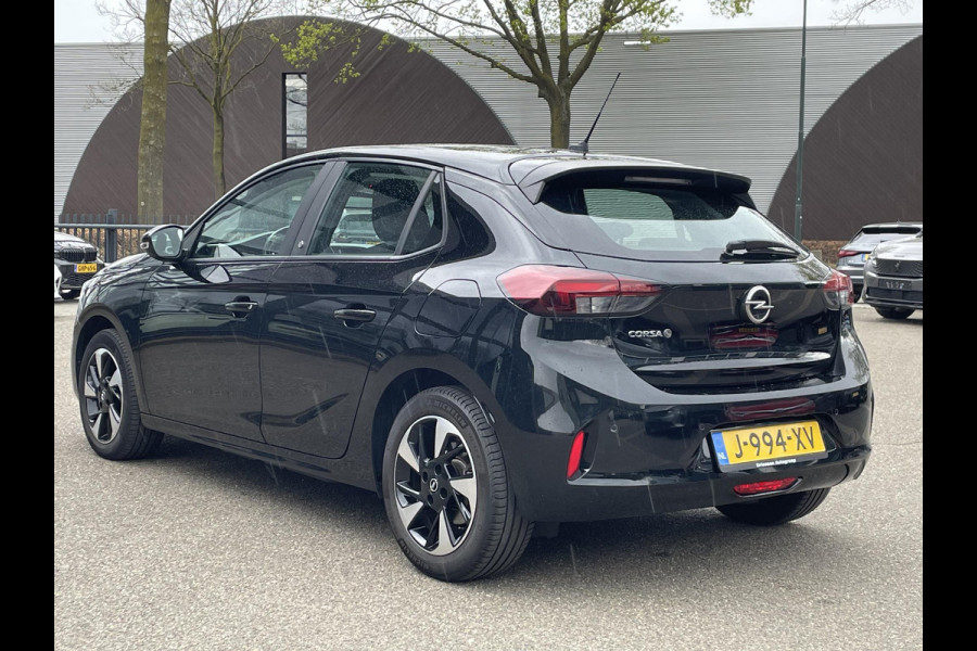 Opel CORSA-E Edition 50 kWh | 3 FASE !!! | SOH 90% | WINTER-PAKKET | STOEL + STUURVERWARMING | CRUISE CONTROL | PARKEERSENSOREN | NAVI | RIJKLAAR MET 12 MND BOVAG GARANTIE |