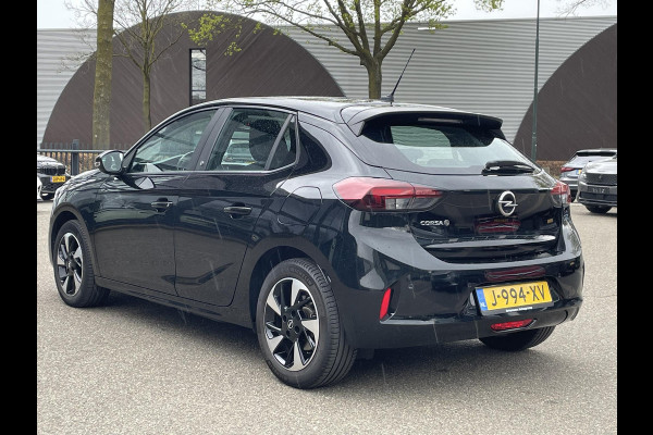 Opel CORSA-E Edition 50 kWh | 3 FASE !!! | SOH 90% | WINTER-PAKKET | STOEL + STUURVERWARMING | CRUISE CONTROL | PARKEERSENSOREN | NAVI | RIJKLAAR MET 12 MND BOVAG GARANTIE |