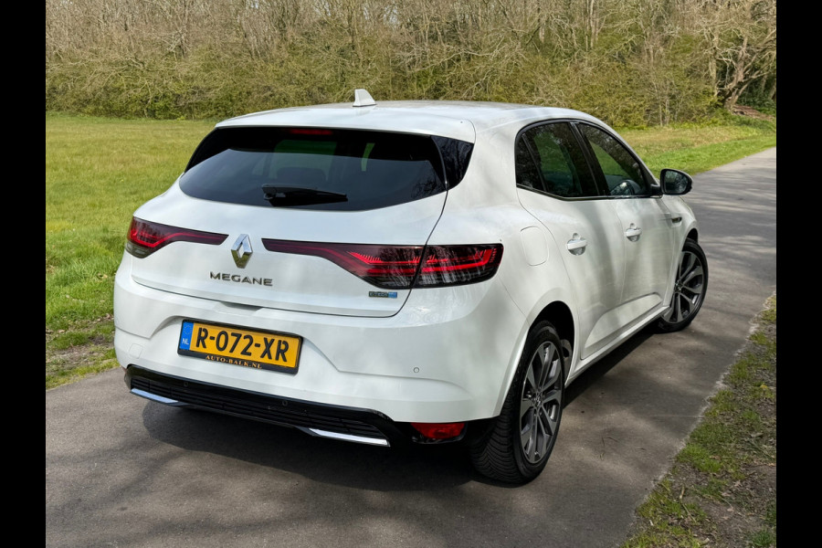 Renault Mégane 1.6 E-Tech Plug-In Hybrid 160 Zen | Automaat + Keyless + Led + Carplay |