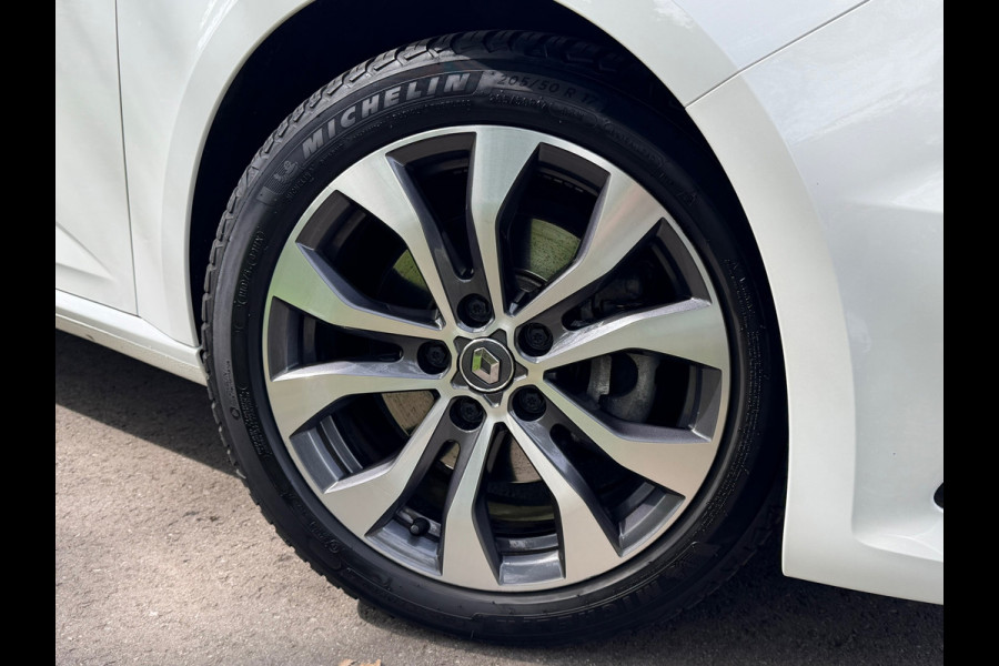 Renault Mégane 1.6 E-Tech Plug-In Hybrid 160 Zen | Automaat + Keyless + Led + Carplay |