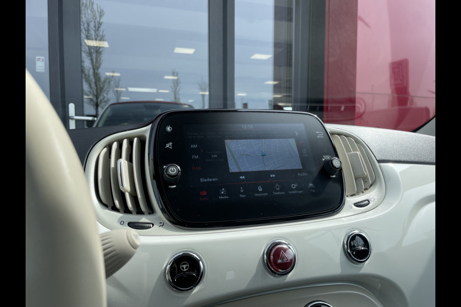 Fiat 500C 1.0 Hybrid Dolcevita | Climate Control | Apple/Android CarPlay | Rood Dak | Navigatie