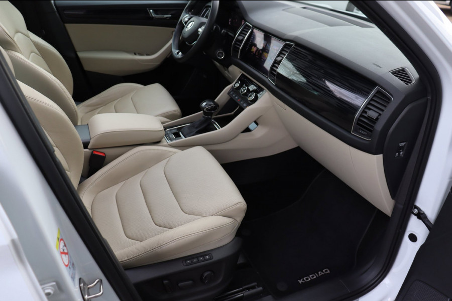 Škoda Kodiaq 1.5 TSI Business Edition Plus 7p. org.NL schuifdak leer+Verw+vent+MEM BOMVOL