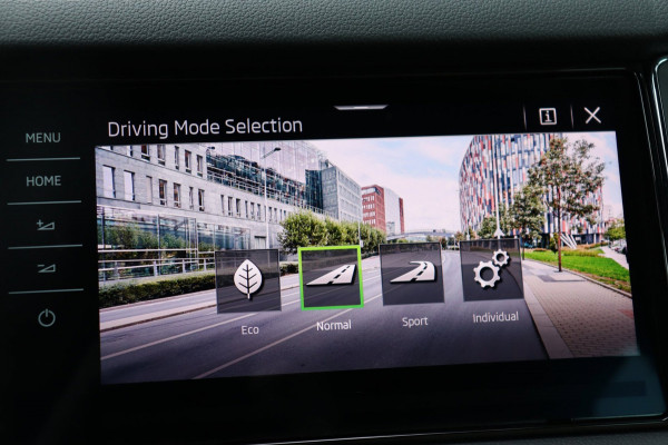 Škoda Kodiaq 1.5 TSI Business Edition Plus 7p. org.NL schuifdak leer+Verw+vent+MEM BOMVOL