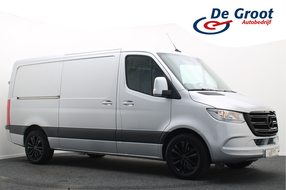 Mercedes-Benz Sprinter 317 CDI Automaat L2H1 3-Zits, Elek. laadklep, Stoelverwarming, Camera, Cruise, Apple Carplay, 18''