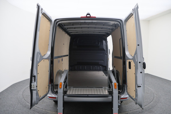 Mercedes-Benz Sprinter 317 CDI Automaat L2H1 3-Zits, Elek. laadklep, Stoelverwarming, Camera, Cruise, Apple Carplay, 18''