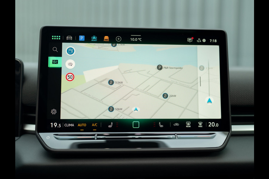 Volkswagen T-Roc 1.5 eTsi R-Line First Edition | Trekhaak wegkl. | 360 Camera | Panodak | Harman/Kardon | Prijs Rijklaar!!