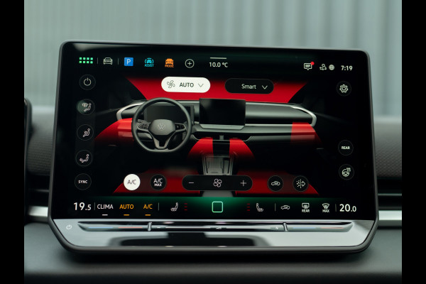 Volkswagen T-Roc 1.5 eTsi R-Line First Edition | Trekhaak wegkl. | 360 Camera | Panodak | Harman/Kardon | Prijs Rijklaar!!