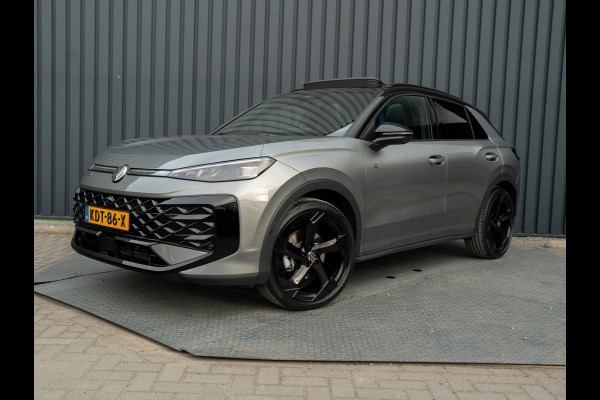 Volkswagen T-Roc 1.5 eTsi R-Line First Edition | Trekhaak wegkl. | 360 Camera | Panodak | Harman/Kardon | Prijs Rijklaar!!