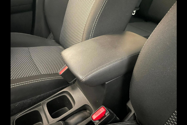 Suzuki Vitara 1.4 Boosterjet Select AUTOMAAT NAVI ARCO CRUISE BLUETOOTH LM VELGEN PRIVACY GLAS ZEER NETTE AUTO