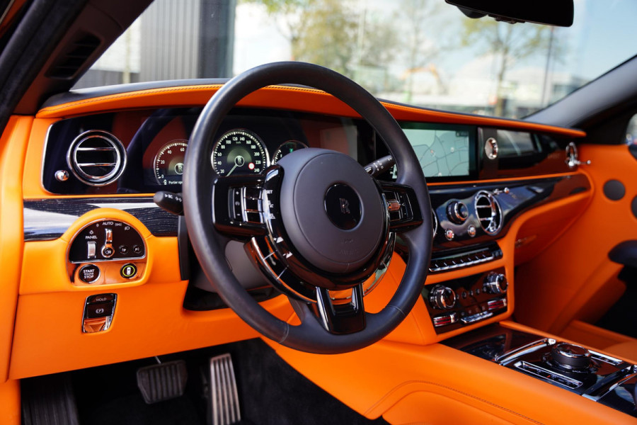 Rolls-Royce Ghost 6.75 V12 Leder Hermes