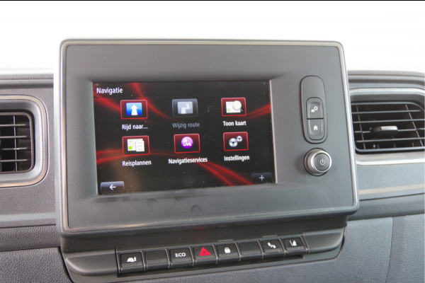 Renault Master 2.3 dCi 135PK L2H2 Work Edition TREKHAAK, CAMERA, NAVI, CRUISE, AIRCO, LANE ASSIST, DODE HOEK DETECTIE, PARKEERSENSOREN, NL AUTO