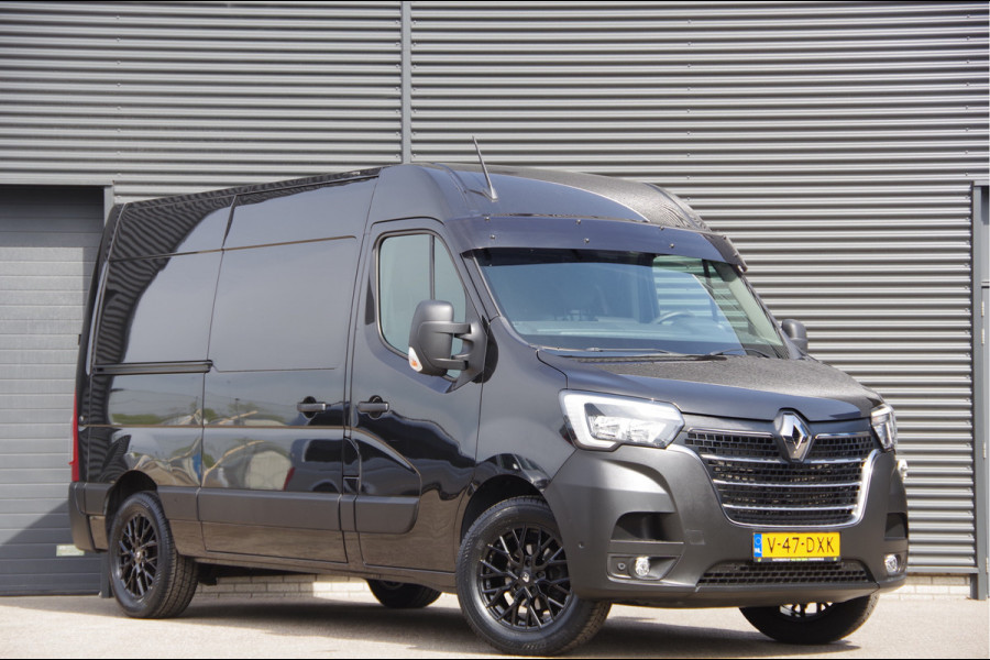 Renault Master 2.3 dCi 135PK L2H2 Work Edition TREKHAAK, CAMERA, NAVI, CRUISE, AIRCO, LANE ASSIST, DODE HOEK DETECTIE, PARKEERSENSOREN, NL AUTO