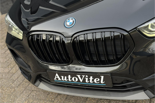 BMW X1 xDrive25e | PDC V+A | Leder | Sportstuur | NAVI | LED | 20x op voorraad