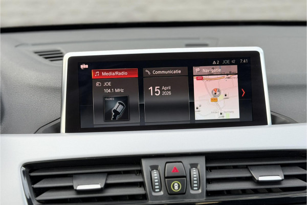BMW X1 xDrive25e | PDC V+A | Leder | Sportstuur | NAVI | LED | 20x op voorraad