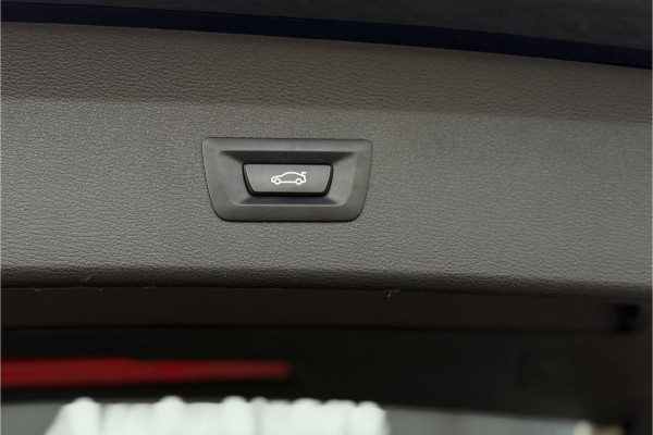 BMW X1 xDrive25e | PDC V+A | Leder | Sportstuur | NAVI | LED | 20x op voorraad