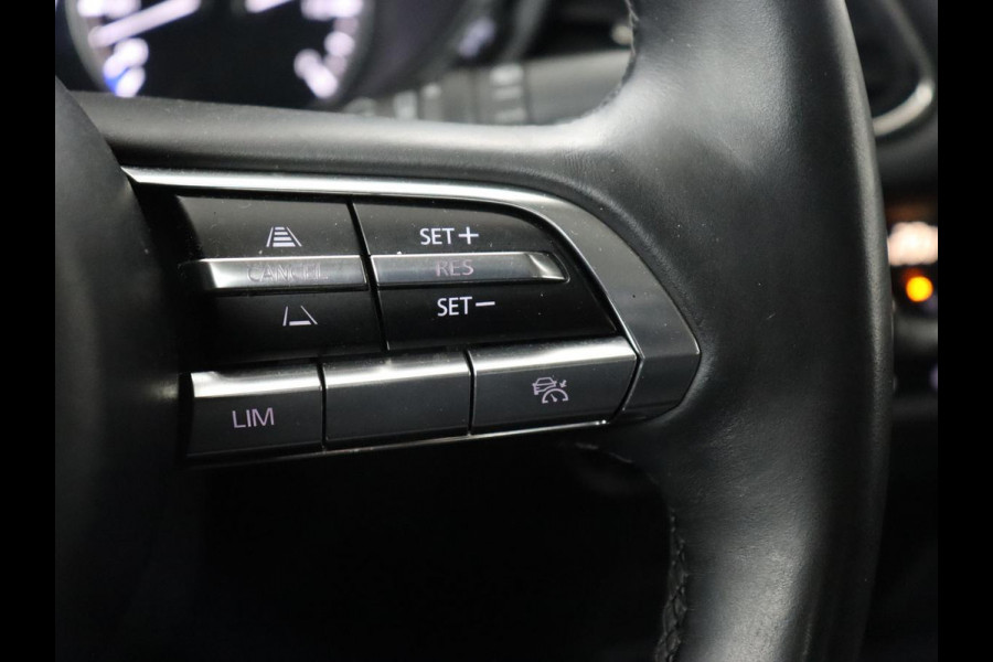 Mazda CX-30 2.0 e-SkyActiv-X M Hybrid Comfort | Stoel & stuurverwarming | Head-Up | Adaptive cruise | Carplay | Camera | Navigatie | 18'' | Keyless | Climate control | Bluetooth