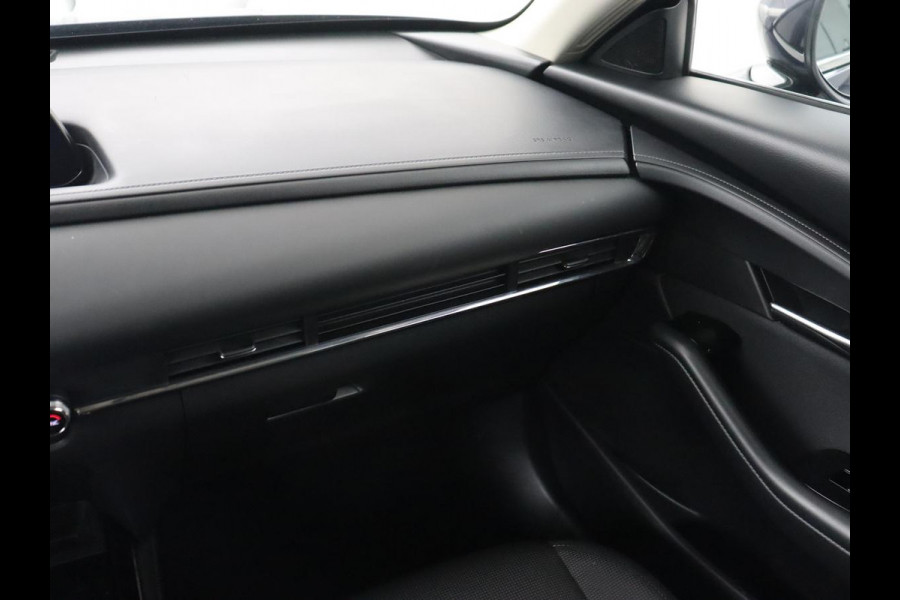 Mazda CX-30 2.0 e-SkyActiv-X M Hybrid Comfort | Stoel & stuurverwarming | Head-Up | Adaptive cruise | Carplay | Camera | Navigatie | 18'' | Keyless | Climate control | Bluetooth