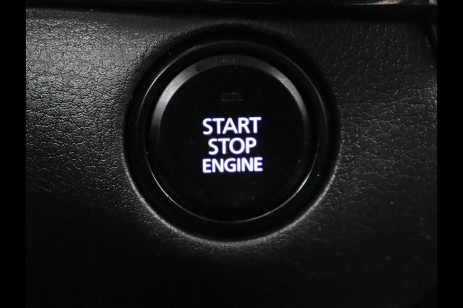 Mazda CX-30 2.0 e-SkyActiv-X M Hybrid Comfort | Stoel & stuurverwarming | Head-Up | Adaptive cruise | Carplay | Camera | Navigatie | 18'' | Keyless | Climate control | Bluetooth