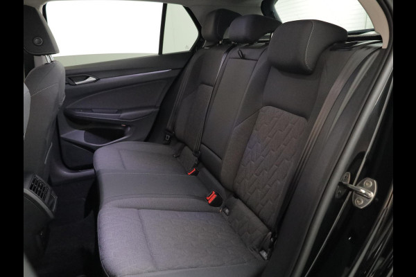 Volkswagen Golf Life Edition 1.5 TSI 116 pk | Verlengde garantie | Navigatie via App | Parkeersensoren | Adaptieve cruise control | LED koplampen |