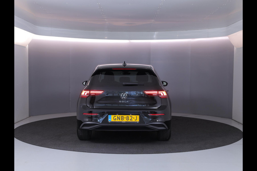 Volkswagen Golf Life Edition 1.5 TSI 116 pk | Verlengde garantie | Navigatie via App | Parkeersensoren | Adaptieve cruise control | LED koplampen |