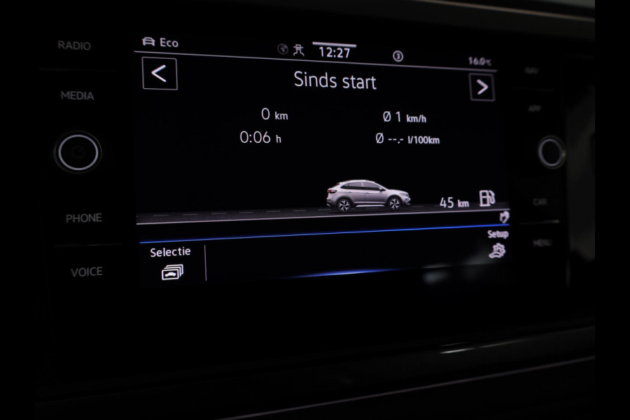 Volkswagen Taigo 1.5 TSI Style 150 pk Automaat (DSG) | Navigatie via App | Panoramadak | Parkeersensoren (Park assist) | Achteruitrijcamera | Adaptieve cruise control |