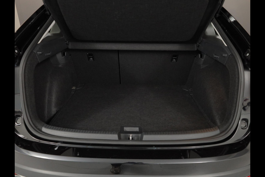 Volkswagen Taigo 1.5 TSI Style 150 pk Automaat (DSG) | Navigatie via App | Panoramadak | Parkeersensoren (Park assist) | Achteruitrijcamera | Adaptieve cruise control |