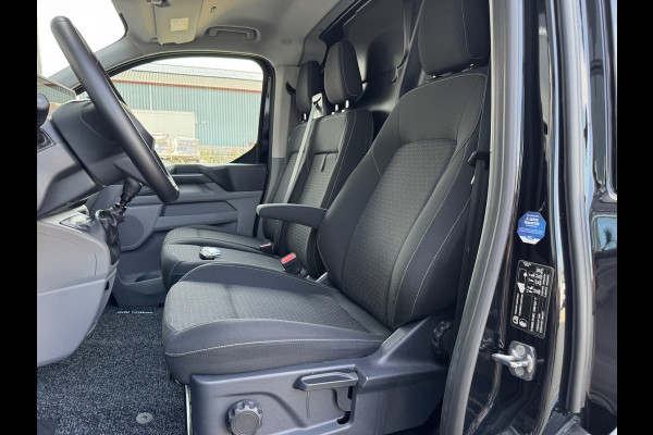 Ford Transit Custom 320 2.0 TDCI L1H1 Trend 136pk | Navi | Carplay | Camera | BLIS | ACC | Winterpack | Betonplex | GARANTIE 2028