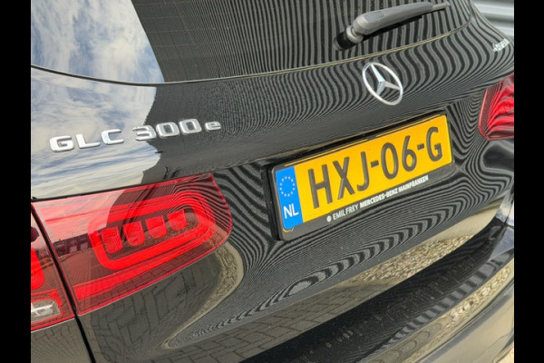 Mercedes-Benz GLC 300e | AMG / PANO / VOL!
