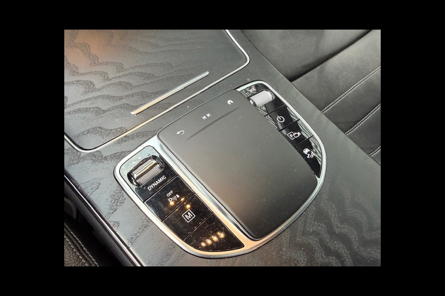 Mercedes-Benz GLC 300e | AMG / PANO / VOL!