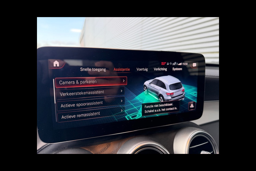 Mercedes-Benz GLC 300e | AMG / PANO / VOL!