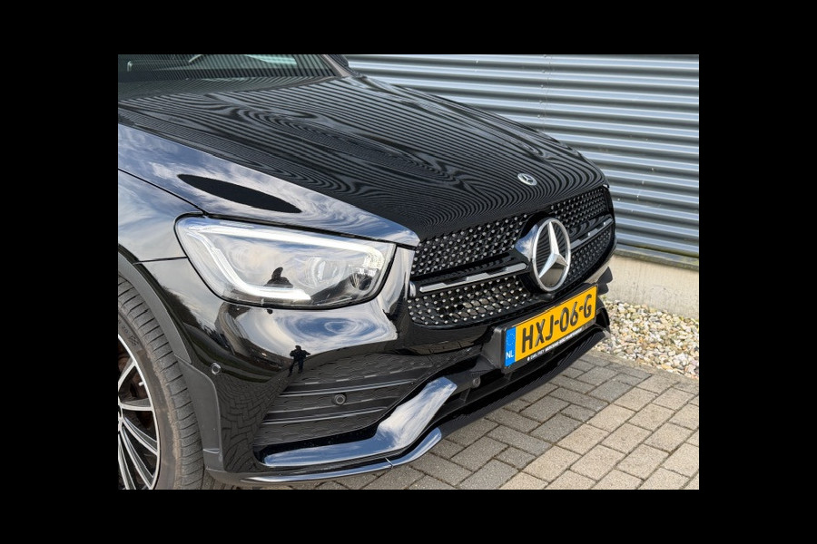 Mercedes-Benz GLC 300e | AMG / PANO / VOL!