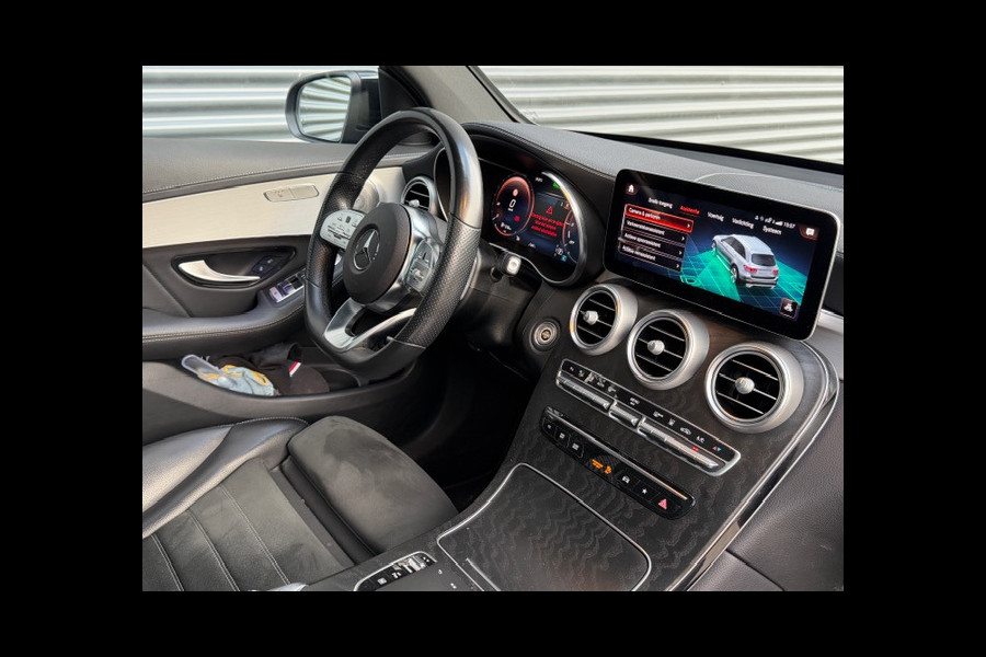 Mercedes-Benz GLC 300e | AMG / PANO / VOL!