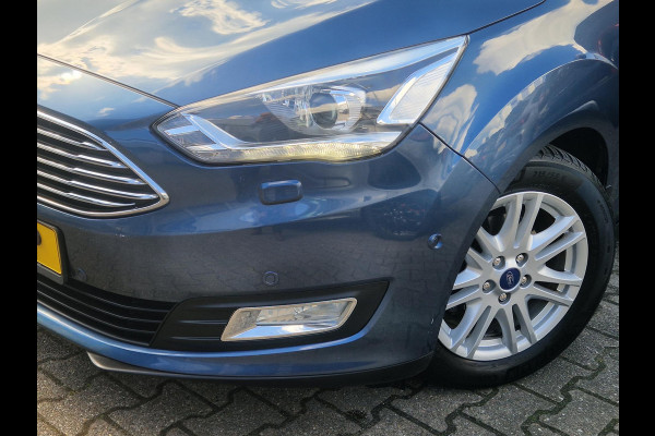 Ford C-MAX 1.0 Titanium Full Options! | Volledig dealer onderhouden | Trekhaak | Stoel stuur en voorruitverwarming | All weather banden | Parking Pack incl camera | Beide voorstoelen in hoogte verstelbaar | Bi xenon verl.