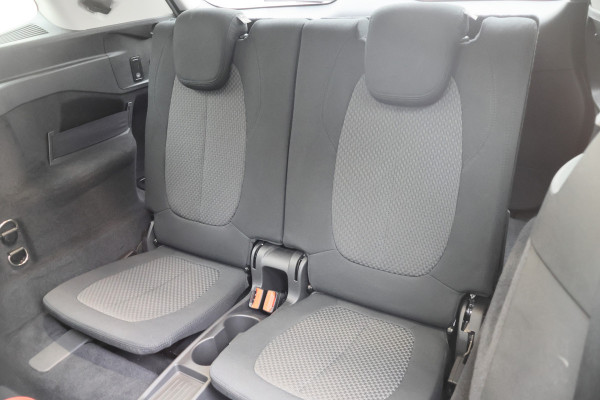 BMW 2 Serie Gran Tourer 218i 7p. High Executive LED, Climate, Cruise, Trekhaak, PDC