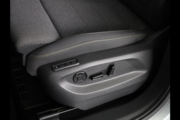 Škoda Kodiaq 1.5 TSI MHEV Business Edition 7p. 150pk | Elektrisch verstelbare bestuurdersstoel | Trekhaak wegklapbaar | Winterpakket | 18 inch Lichtmetalen velgen |