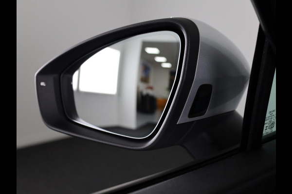 Škoda Kodiaq 1.5 TSI MHEV Business Edition 7p. 150pk | Elektrisch verstelbare bestuurdersstoel | Trekhaak wegklapbaar | Winterpakket | 18 inch Lichtmetalen velgen |