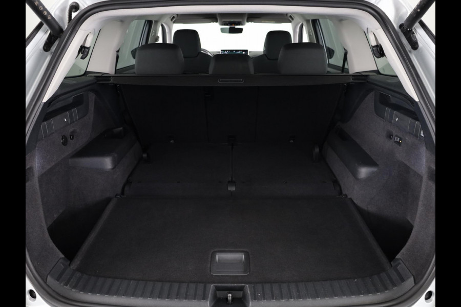 Škoda Kodiaq 1.5 TSI MHEV Business Edition 7p. 150pk | Elektrisch verstelbare bestuurdersstoel | Trekhaak wegklapbaar | Winterpakket | 18 inch Lichtmetalen velgen |