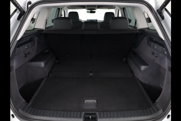 Škoda Kodiaq 1.5 TSI MHEV Business Edition 7p. 150pk | Elektrisch verstelbare bestuurdersstoel | Trekhaak wegklapbaar | Winterpakket | 18 inch Lichtmetalen velgen |