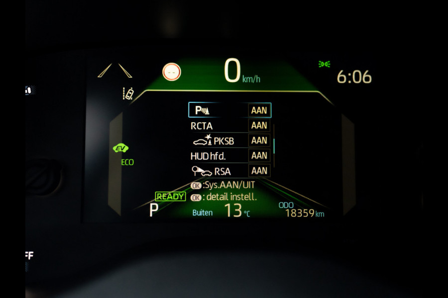 Toyota Yaris Cross 1.5 Hybrid Executive | Bi-Tone | Trekhaak | Head Up | Dodehoek Sensoren | Prijs Rijklaar!!