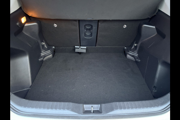 Toyota Yaris Cross 1.5 Hybrid Executive | Bi-Tone | Trekhaak | Head Up | Dodehoek Sensoren | Prijs Rijklaar!!