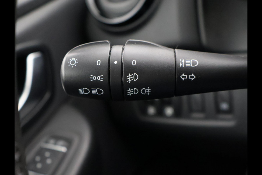 Renault Clio 0.9 TCe LIMITED HATCHBACK + NAVIGATIE | LMV | BASS REFLEX AUDIO | CRUISE CONTROL
