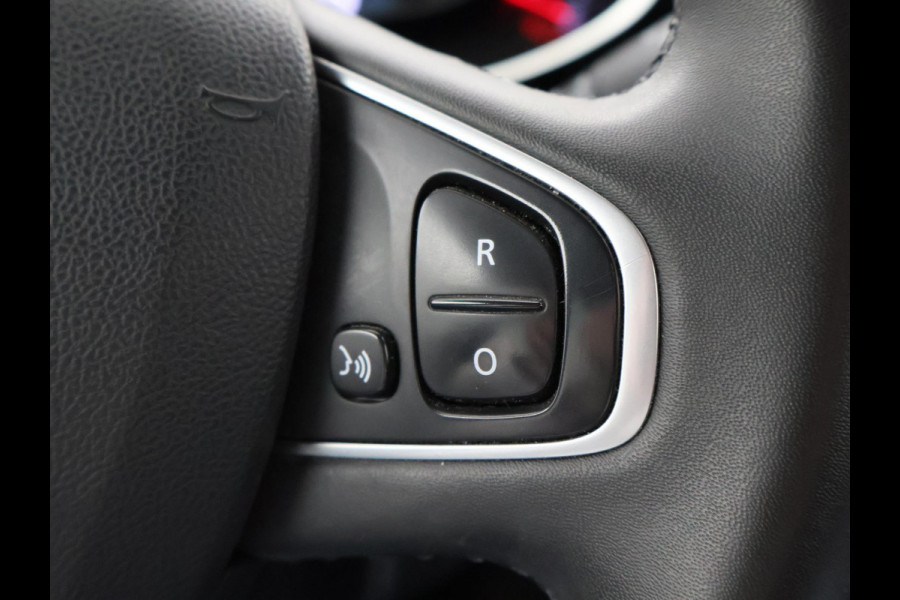 Renault Clio 0.9 TCe LIMITED HATCHBACK + NAVIGATIE | LMV | BASS REFLEX AUDIO | CRUISE CONTROL